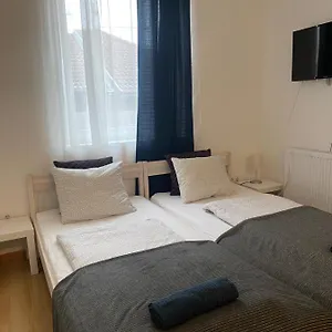 https://budapest-airport-vecses-trainstation-apartman-k7.inbudapesthotels.com